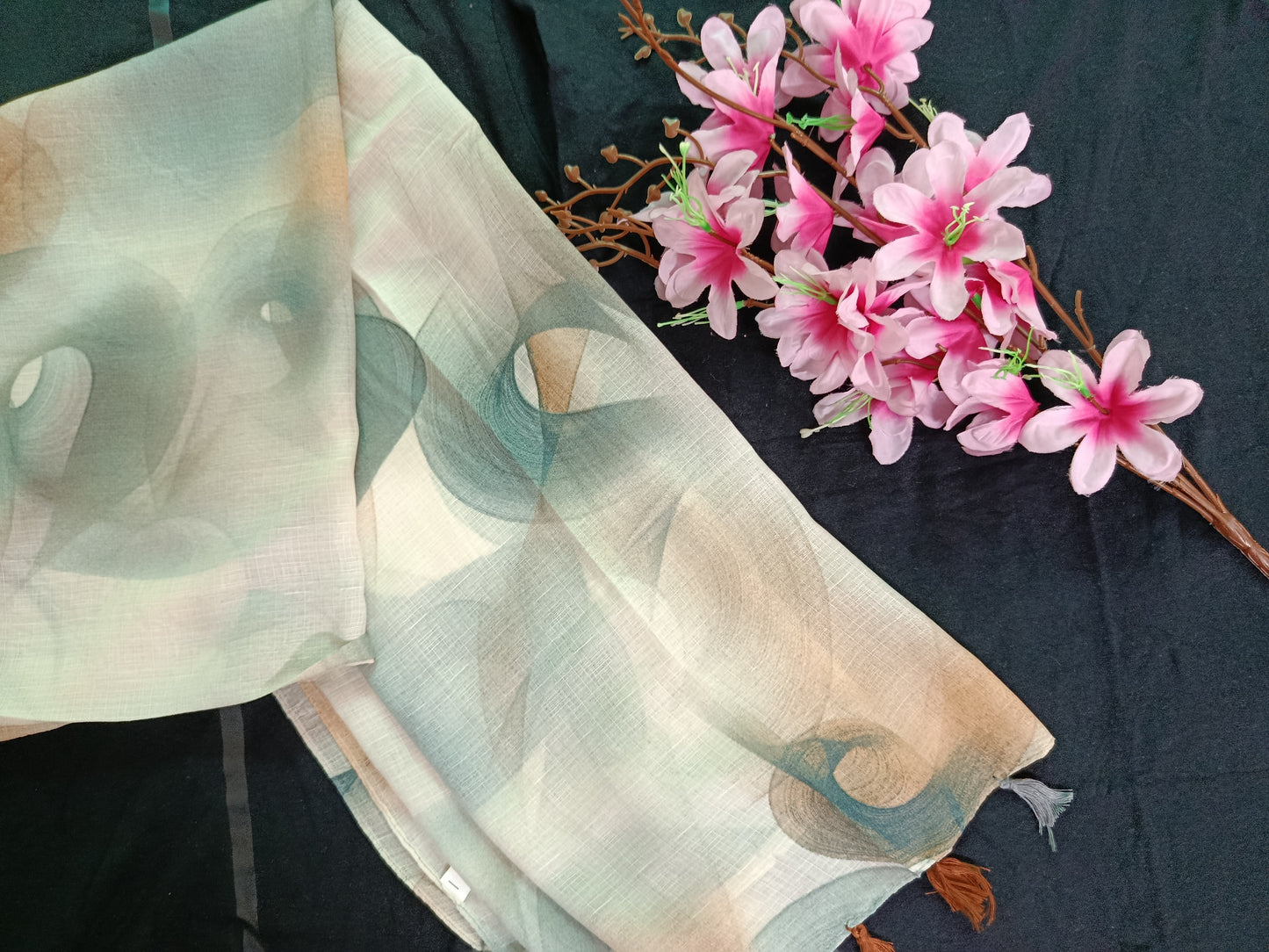 Spiral Pattern Stole with Tassels (Off-white, Green, Brown)