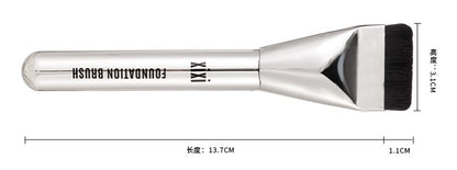 Flat-head foundation brush