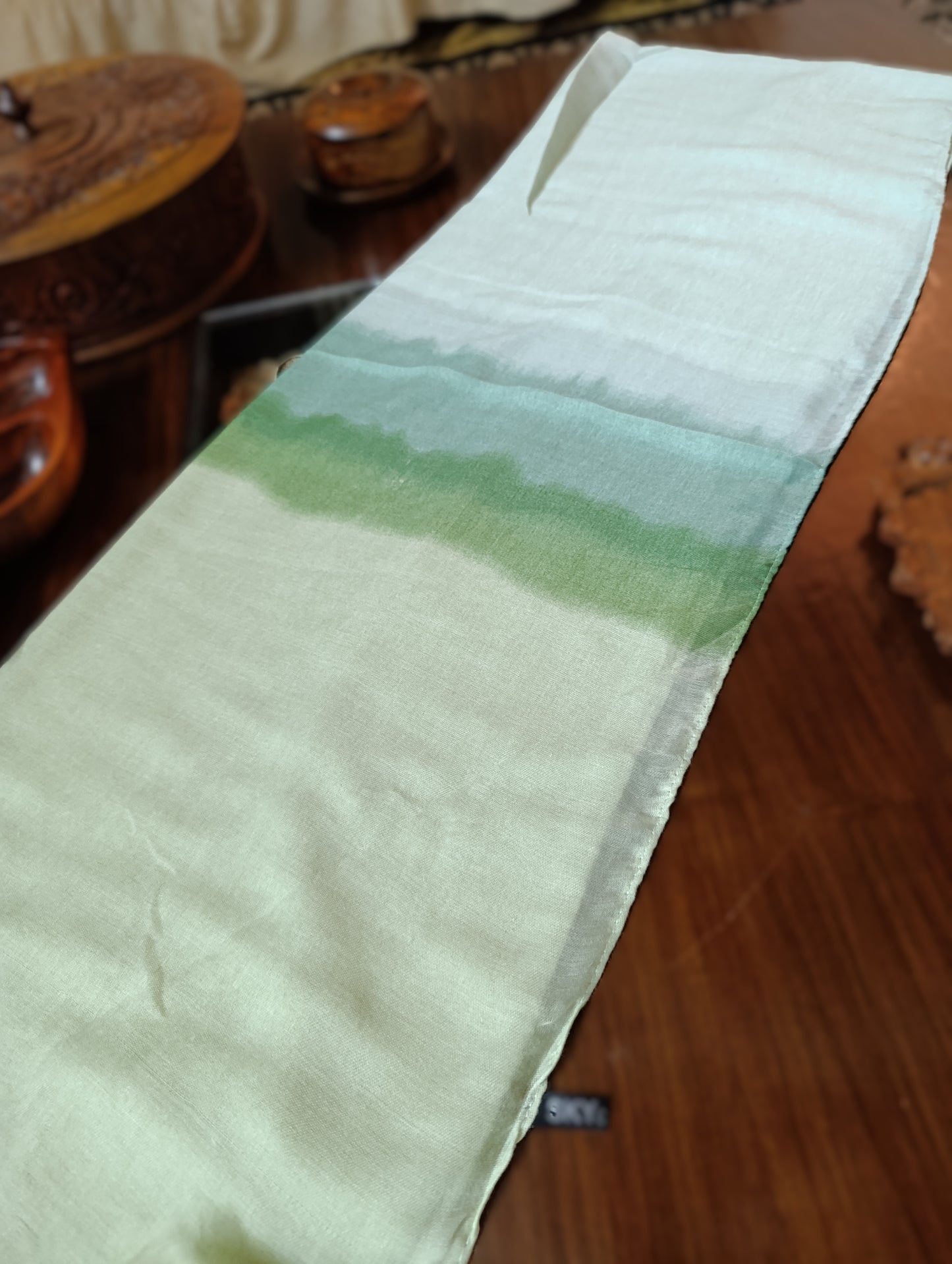 Tie & Dye (Green Pistachio)