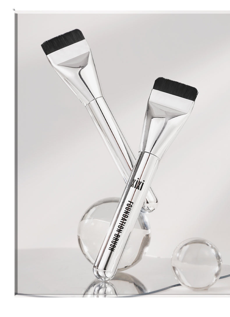 Flat-head foundation brush